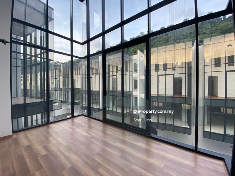 4-storey Terraced House for Sale in Damansara Perdana, Selangor by Sean Liew - iProperty.com.my