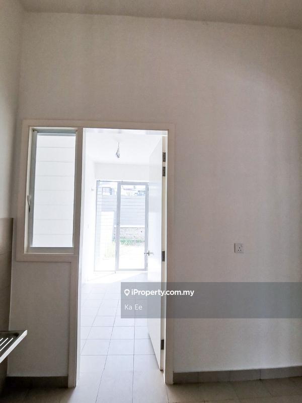 Semi-Detached House for Sale in Hemingway Residences Bandar Seri Coalfields, Sungai Buloh by Ka Ee - iProperty.com.my