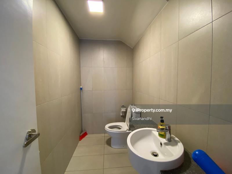 Rumah Berkembar untuk Dijual di Kota Kemuning, Shah Alam oleh Sivanandhi - iProperty.com.my