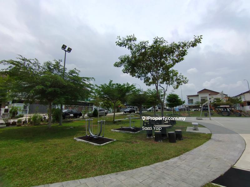 Townhouse for Rent in Bandar Damai Perdana, Cheras by Sam Yap - Exterior - iProperty.com.my