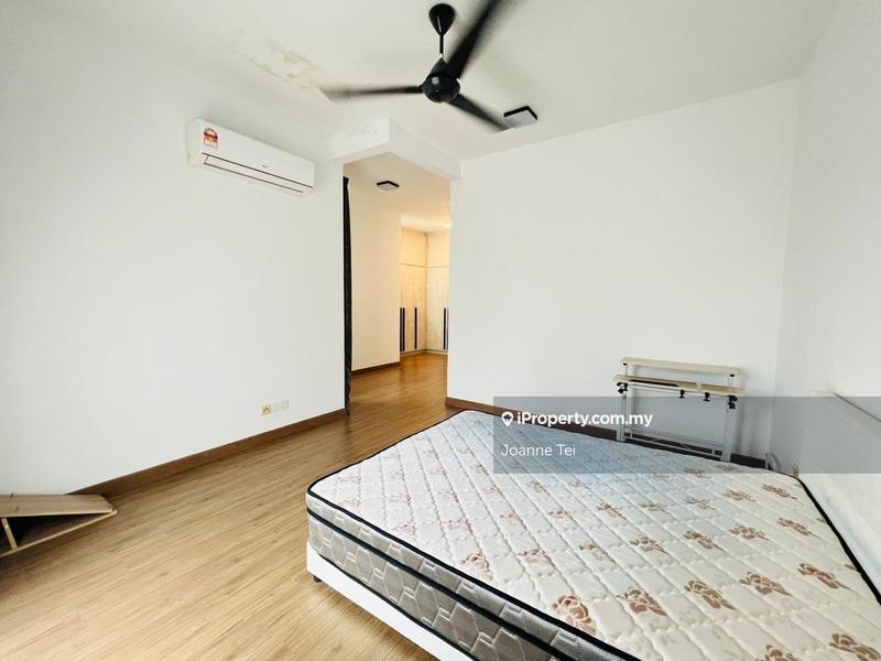 3-storey Terraced House for Sale in LakePoint Residence, Cyberjaya by Joanne Tei - iProperty.com.my