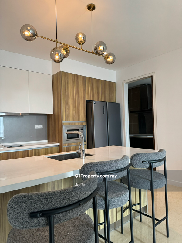 For Rent - D'Rapport