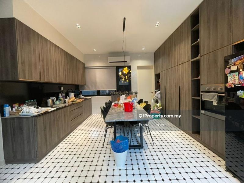 2-storey Terraced House untuk Dijual di 16 Sierra, Puchong oleh Francis Leong - iProperty.com.my