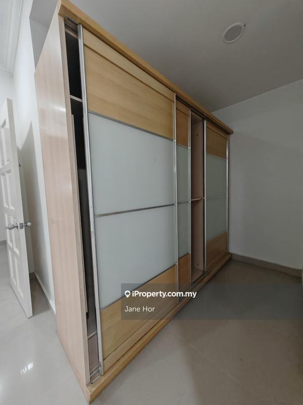 Rumah Teres 2-Tingkat untuk Dijual di Taman Lestari Putra, Seri Kembangan oleh Jane Hor - iProperty.com.my