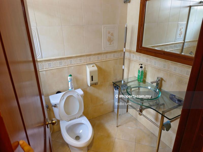 Bungalow House for Sale in Taman Overseas Union (Taman Oug), Jalan Klang Lama (Old Klang Road) by BoBo Lee - iProperty.com.my