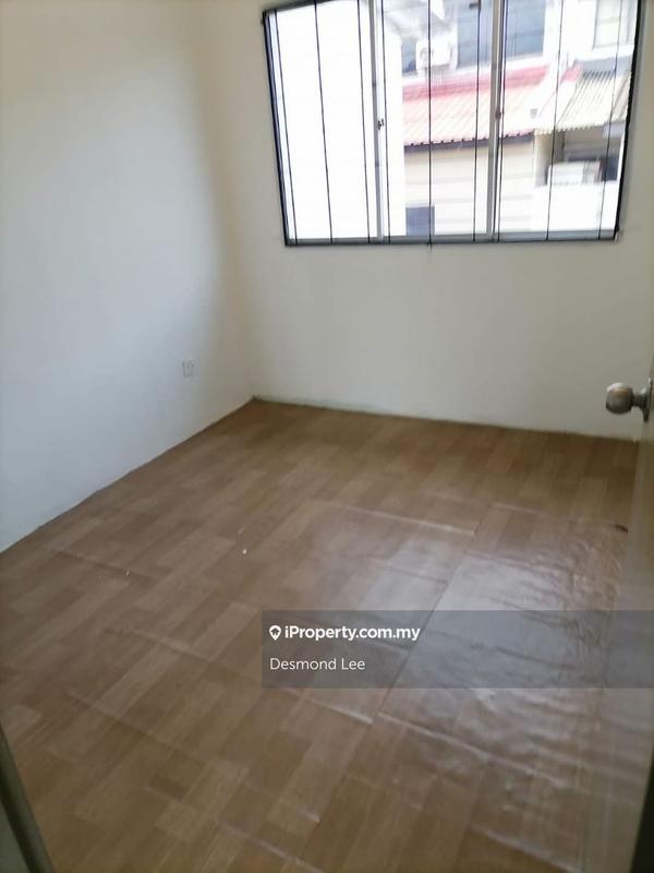 Rumah Teres 2-Tingkat untuk Dijual di Taman Desa Cemerlang, Ulu Tiram oleh Desmond Lee - iProperty.com.my