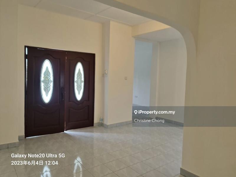 Bungalow House for Sale in Kota Kemuning, Shah Alam by Christine Chong - iProperty.com.my