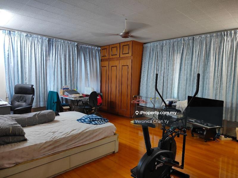 Bungalow House for Sale in Ukay Heights, Ampang by Veronica Chan Yy - iProperty.com.my