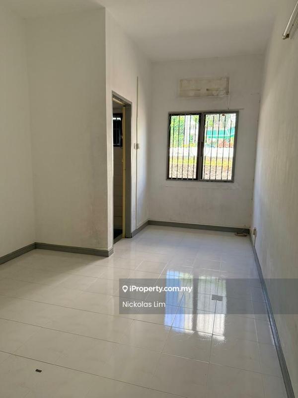 Terraced House for Sale in Taman Chee Seng, Tanjung Bungah by Nickolas Lim - Interior - iProperty.com.my