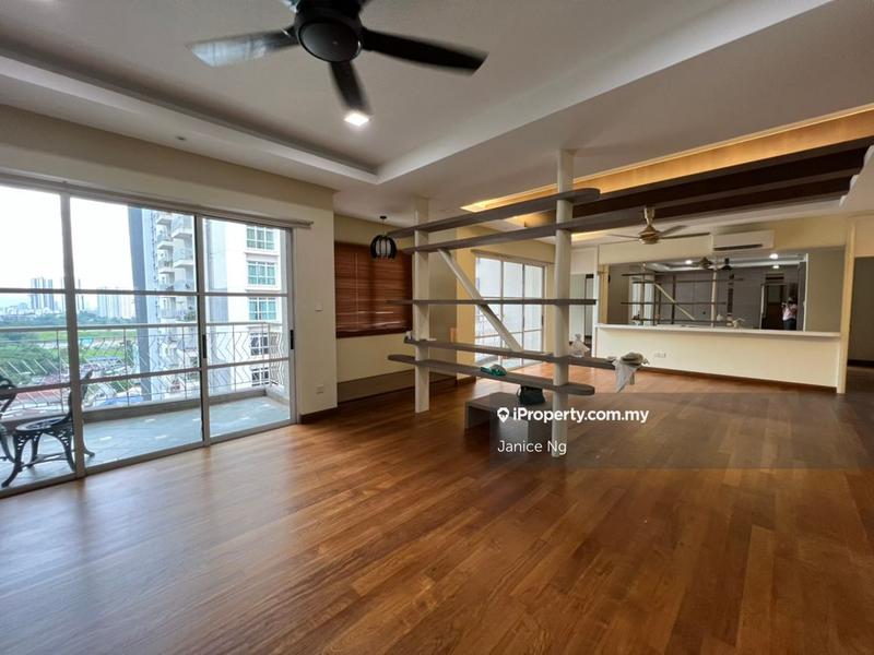 Living and dining room