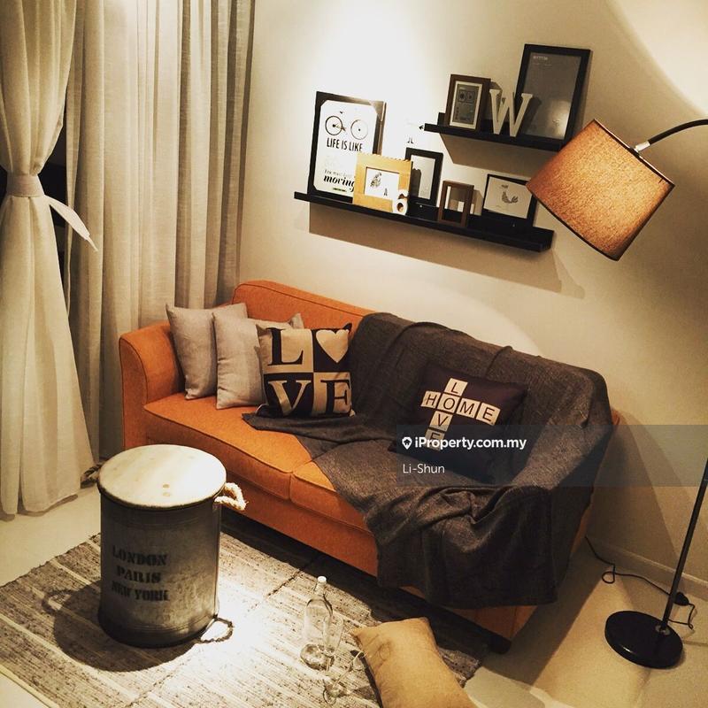 Service Residence for Sale in Mercu Summer Suites by Li-Shun - iProperty.com.my