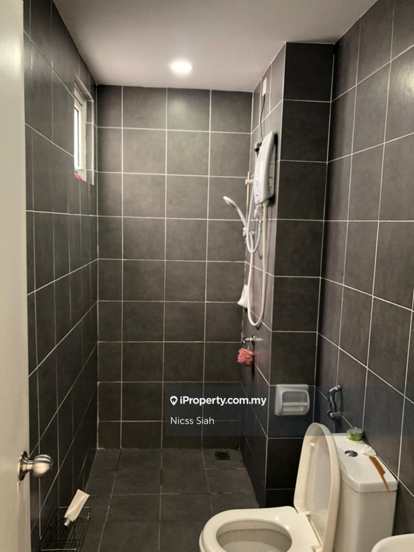 Service Residence for Sale in V-Residensi 2 by Nicss Siah - iProperty.com.my