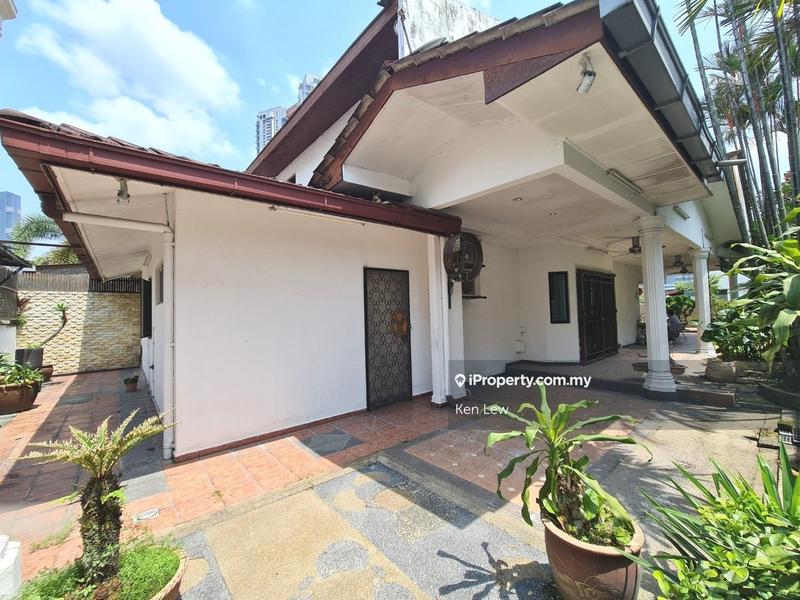 Rumah Berkembar untuk Dijual di Taman Mutiara Barat, Cheras oleh Ken Lew - iProperty.com.my