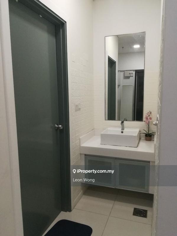 Service Residence for Sale in Mercu Summer Suites by Leon Wong - iProperty.com.my