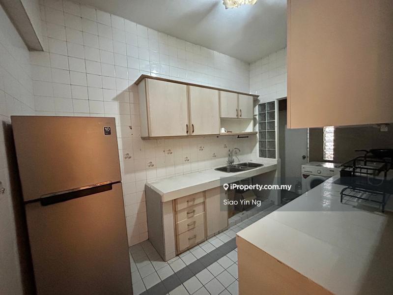 Kondominium untuk Disewa di Taman Desa Pesona oleh Wendy Ng - Kitchen - iProperty.com.my