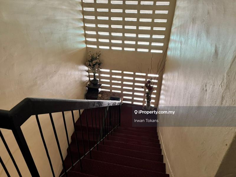 Rumah Berkembar untuk Dijual di Taman Desa Seroja, Kajang oleh Irwan Tokans - iProperty.com.my