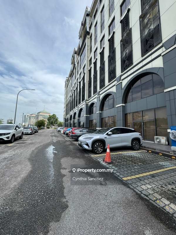 Pejabat untuk Disewa di Mines Resort City, Seri Kembangan oleh Cynthia Sanchez - iProperty.com.my
