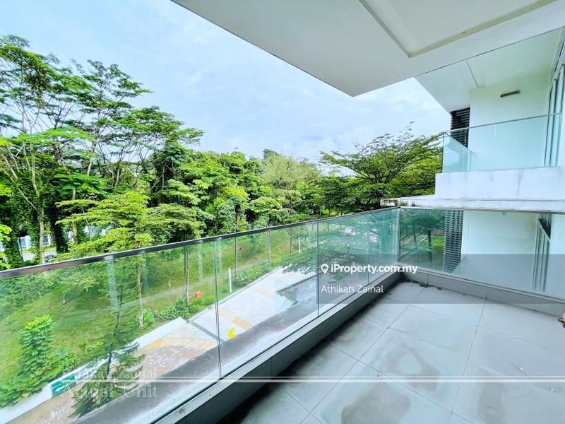 For Sale - Kenny Hills Residence