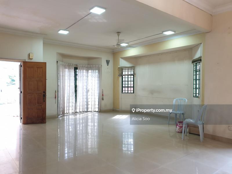 Rumah Teres 2-Tingkat untuk Dijual di Bukit Rahman Putra, Sungai Buloh oleh Alicia Soo - iProperty.com.my