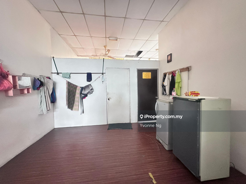 Shop-Office for Sale in Mutiara Mas 3 Storey Shophouse, Skudai by Yvonne Ng - iProperty.com.my