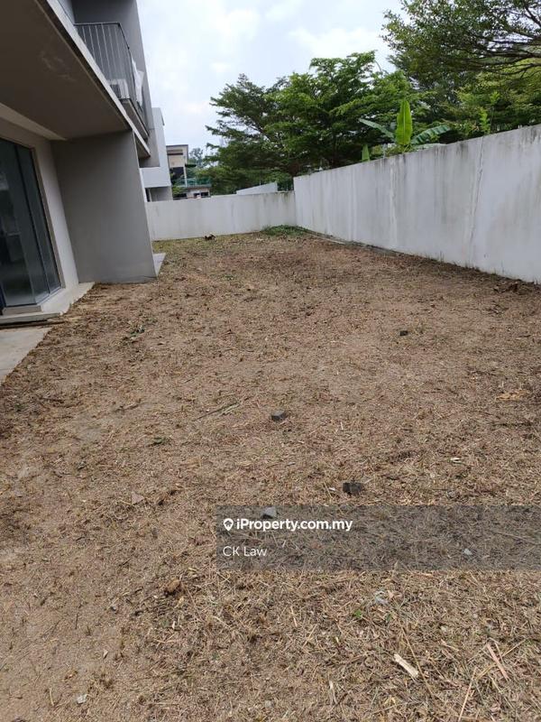 Rumah Berangkai 2 Tingkat untuk Dijual di Kajang East, Semenyih oleh CK Law - iProperty.com.my