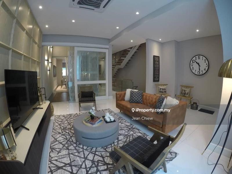 Rumah Bandar untuk Dijual di East Residence, KLGCC, TPCKL, Bukit Kiara oleh Jean Chiew - iProperty.com.my