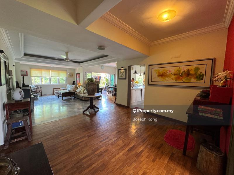 For Sale - Villa Flora