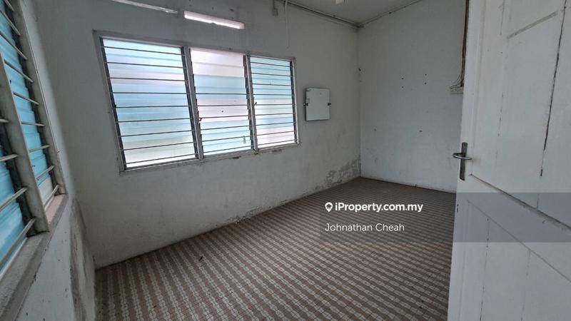 Bungalow House for Rent in Taman Assam Kumbang, Taiping by Johnathan Cheah - iProperty.com.my