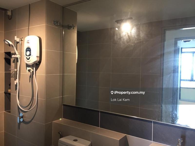 Service Residence for Sale in Putra Residence by Lok Lai Kam - iProperty.com.my