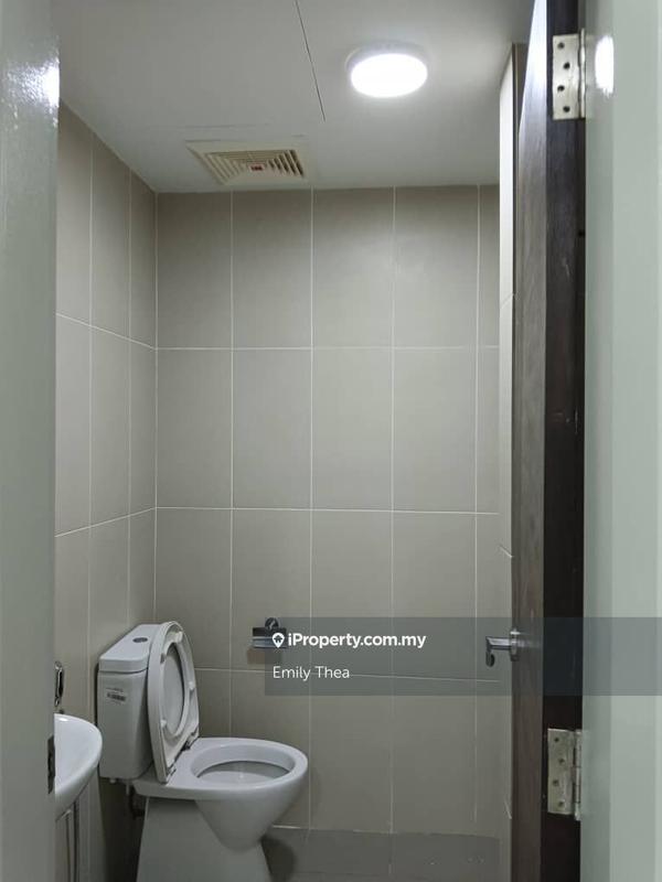 Kediaman Servis untuk Dijual di Res 280 oleh Emily Thea - iProperty.com.my