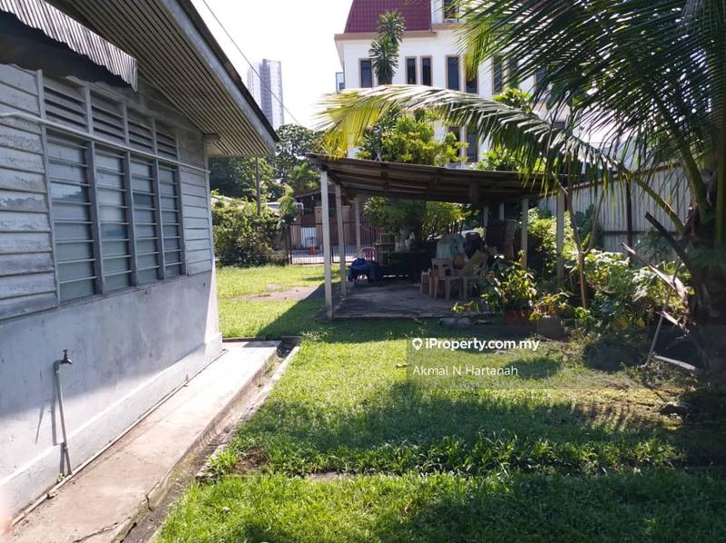 Banglo Tanah untuk Dijual di xp5xq, Ampang oleh Akmal N Hartanah - iProperty.com.my