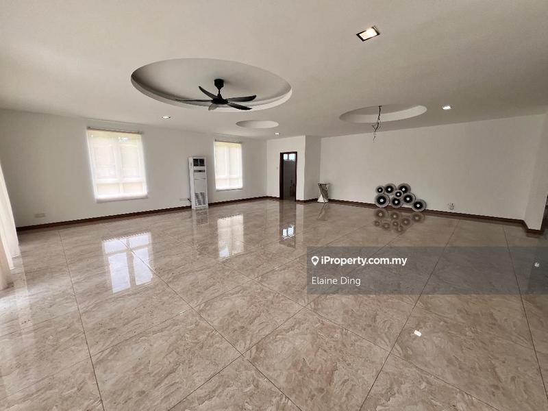 Bungalow House for Sale in Country Heights, Kajang by Elaine Ding - iProperty.com.my