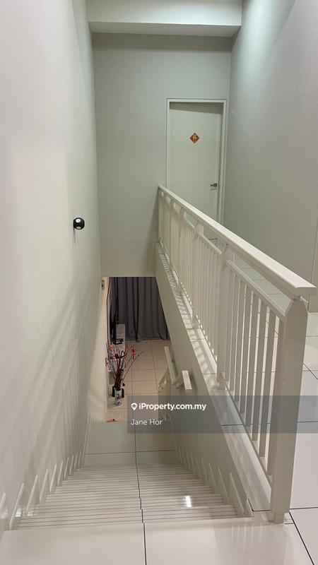 Rumah Bandar untuk Dijual di 16 Sierra, Puchong oleh Jane Hor - iProperty.com.my