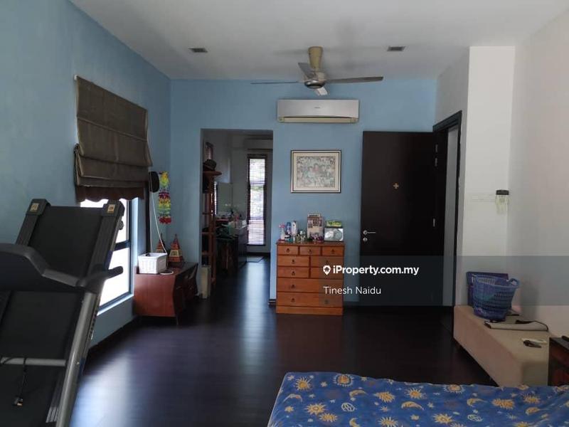 Bungalow House for Sale in Ampang Utama, Ampang by Tinesh Naidu - iProperty.com.my