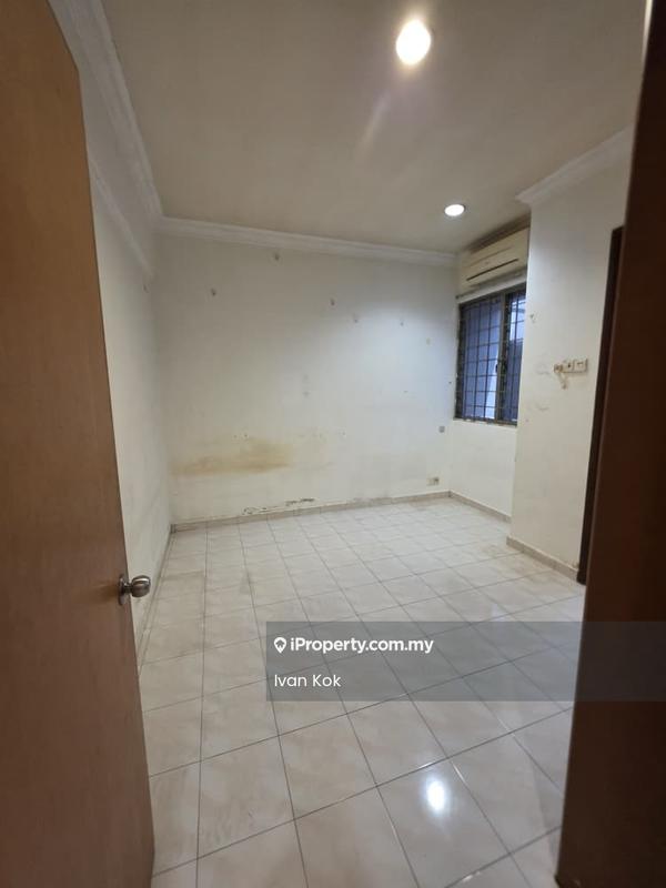 Condominium for Sale in Riana Green Condominium by Ivan Kok - Interior - iProperty.com.my