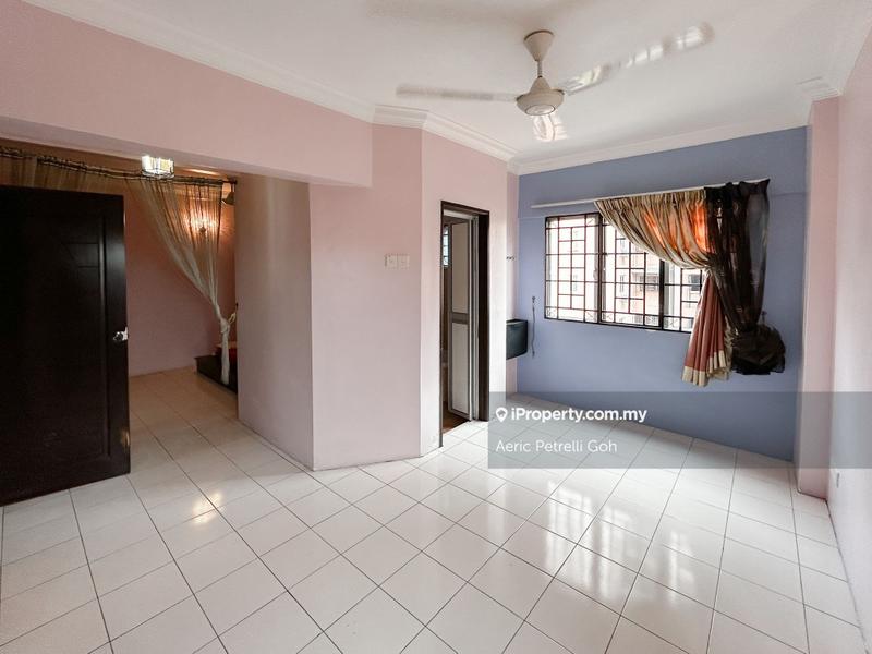 Pangsapuri untuk Dijual di Pelangi Heights oleh Aeric Petrelli Goh - iProperty.com.my