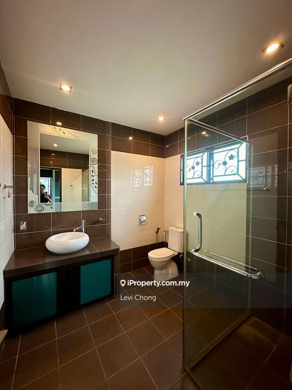 Bungalow House for Sale in Taman Merdeka, Ipoh by Levi Chong - iProperty.com.my