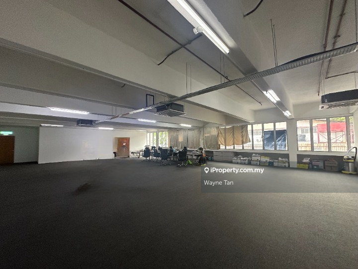 Gudang untuk Disewa di Seksyen 51a, Petaling Jaya oleh Wayne Tan - iProperty.com.my