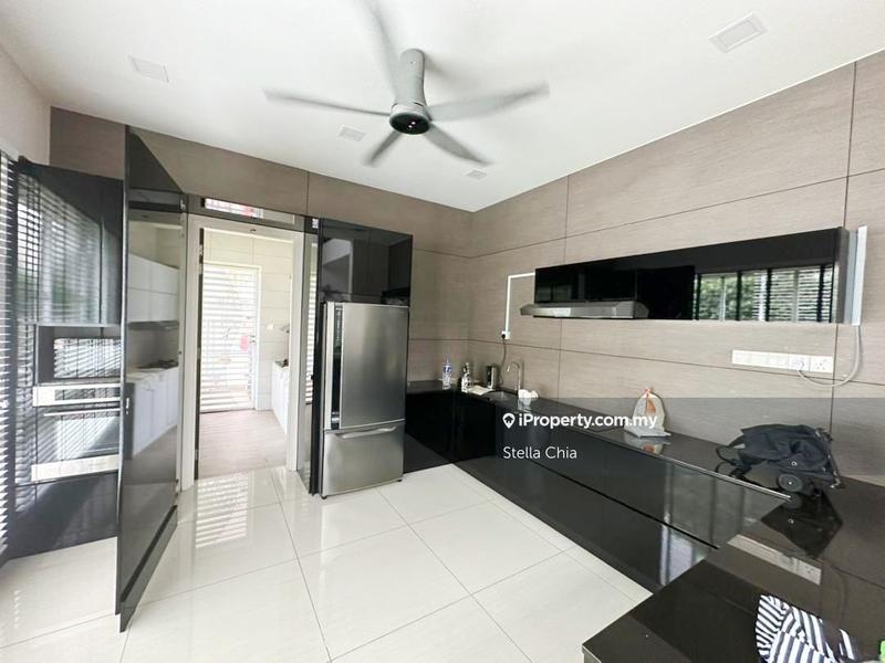 Bungalow House for Sale in Permas Jaya, Johor Bahru by Stella Chia - iProperty.com.my