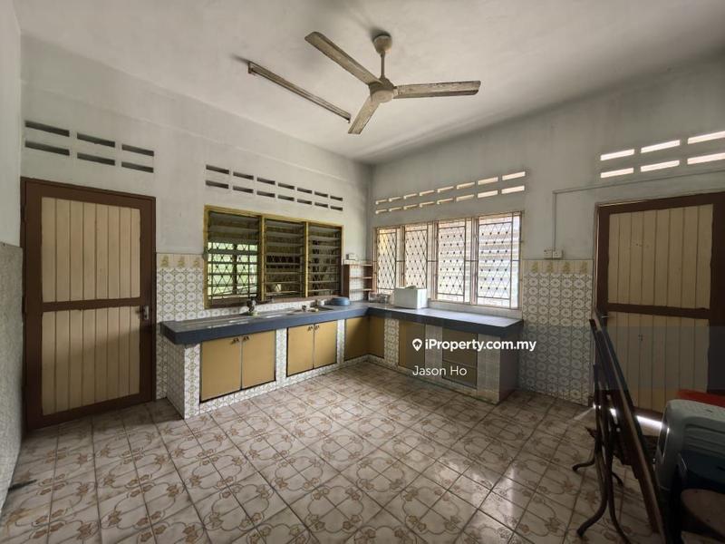 Banglo untuk Dijual di Taman Tong Seng, Mantin oleh Jason Ho - iProperty.com.my