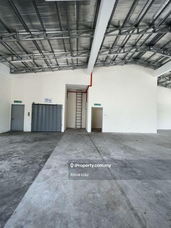 Terrace Factory for Sale in Kampung Sungai Tua Bahru, Batu Caves by Alice Lau - iProperty.com.my