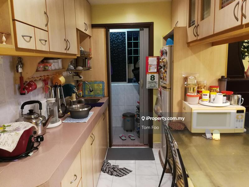 Apartment for Sale in Desa Sri Puteri B by Tom Foo - iProperty.com.my