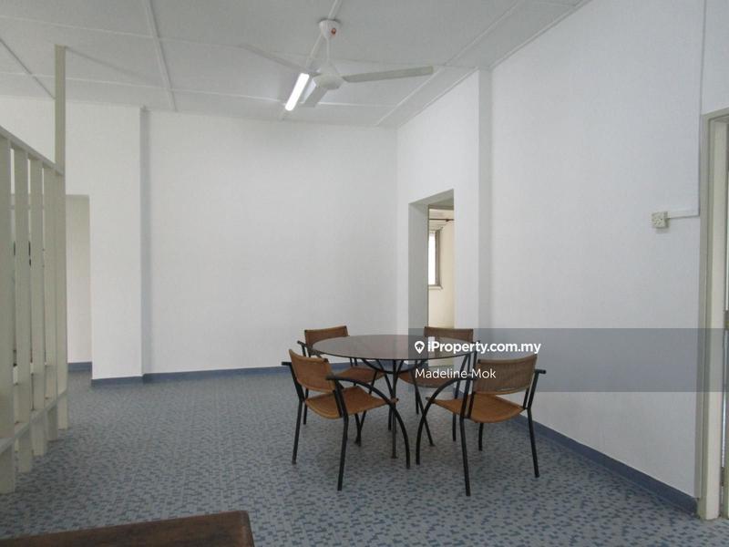 Banglo untuk Dijual di Taman Desa, Kuala Lumpur oleh Madeline Mok - Dining Room - iProperty.com.my