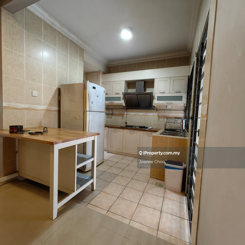 Rumah Berangkai 2 Tingkat untuk Dijual di Putra Heights, Subang Jaya oleh Joanne Choo - iProperty.com.my