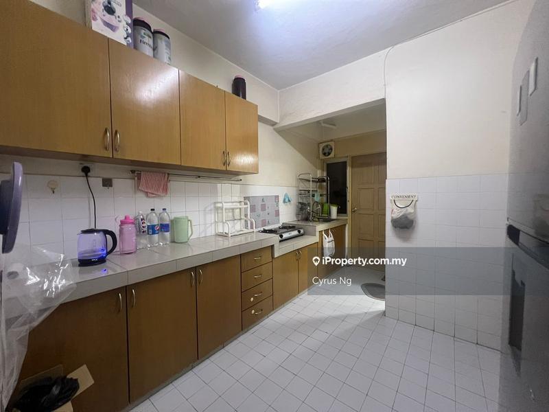 Condominium for Sale in Rose Vista by Cyrus Ng - iProperty.com.my