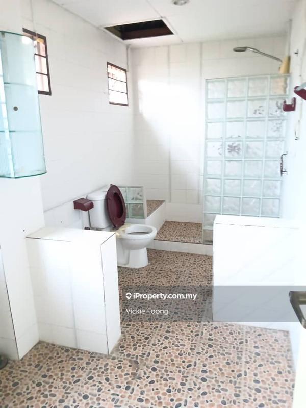 Bungalow House for Sale in Kampung Tunku, Petaling Jaya by Vickie Foong - iProperty.com.my