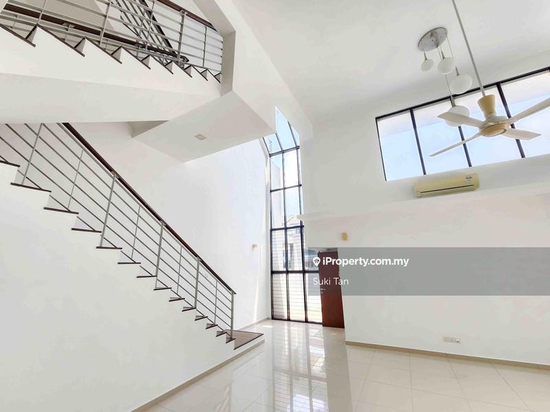 Rumah Berangkai 3 Tingkat untuk Dijual di Lake Fields, Sungai Besi oleh Suki Tan - iProperty.com.my