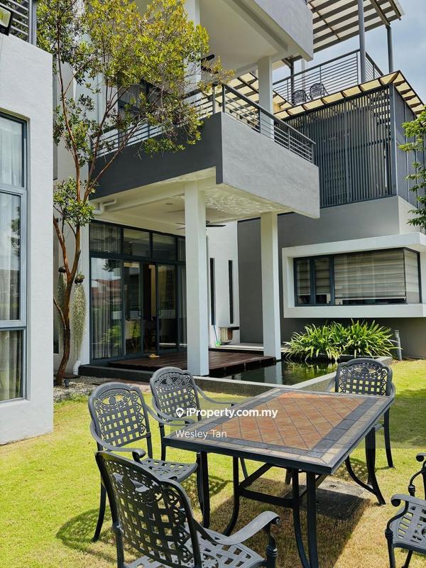 Bungalow House for Sale in Taman Ozana Impian, Bukit Katil by Wesley Tan - iProperty.com.my