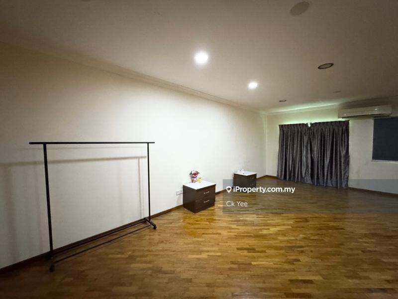 3-storey Terraced House for Sale in Taman Gembira, Jalan Klang Lama (Old Klang Road) by Ck Yee - iProperty.com.my