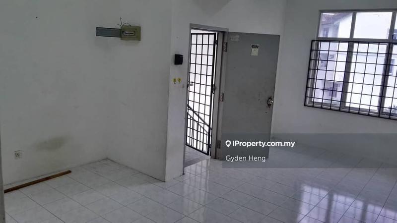 Townhouse for Sale in Summer Park Seri Alam, Johor Bahru by Gyden Heng - iProperty.com.my